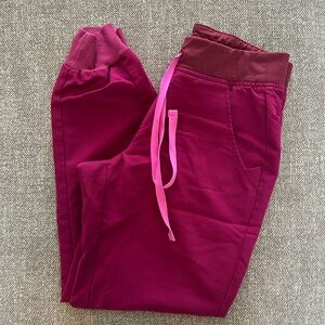 Magenta Petite Zamora Jogger Scrub Pants